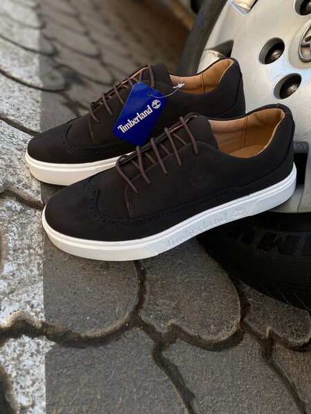 Casual shoes