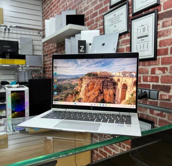 Laptop hp