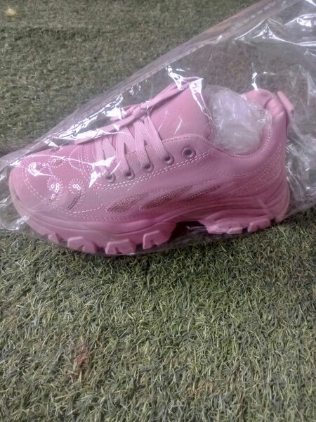 Ladies Sneakers
