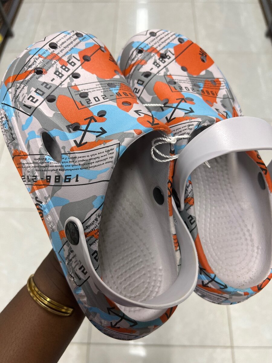 CROCS + ACCESSOIRES