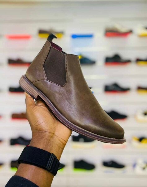 Casual boots