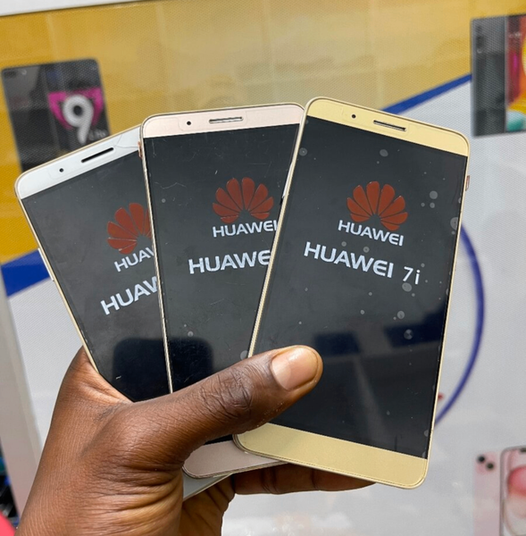 Huawei honor 7i