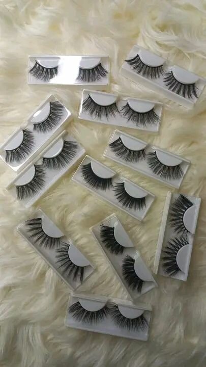 Faux cils glamour