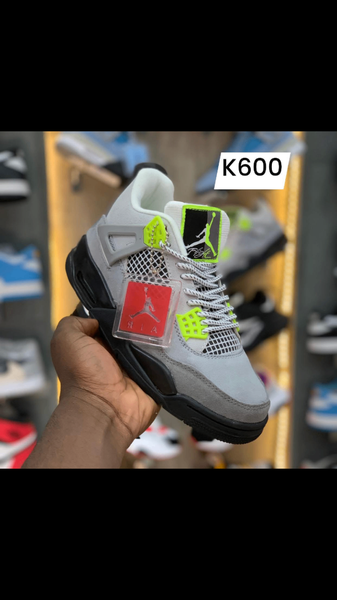 Jordan 4
