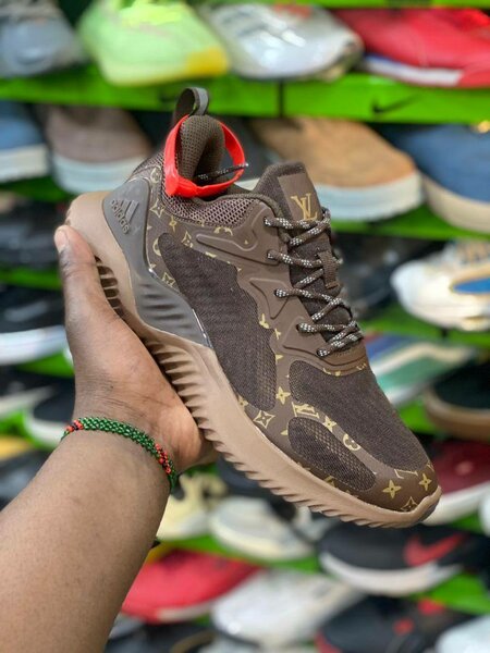 Adidas runners