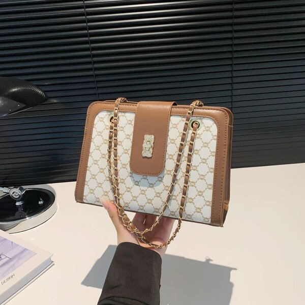 Trendy bag