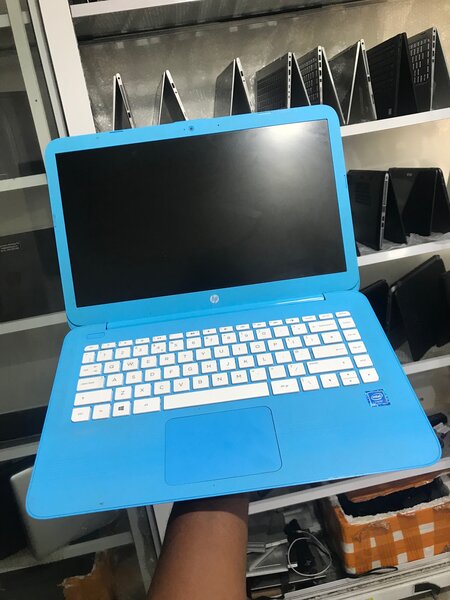 HP STREAM