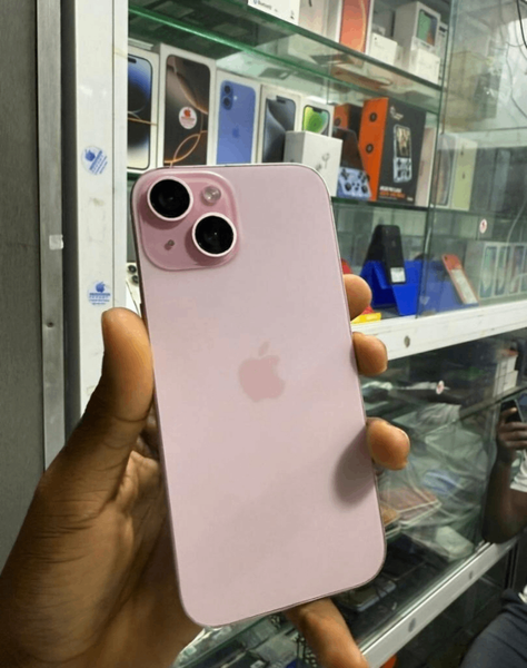 iPhone 14 simple