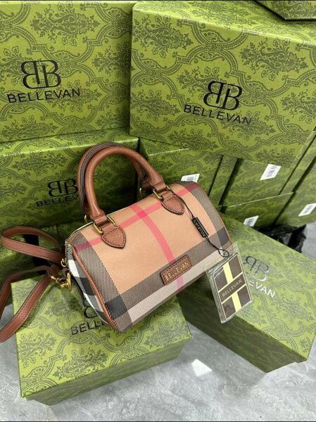 Cute hand bag
