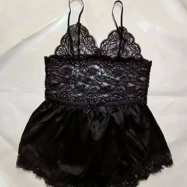 Night wear