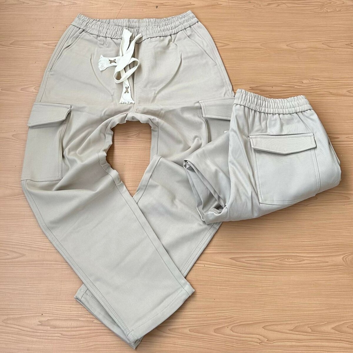 Side pocket