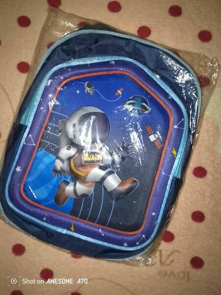 Pack bag
