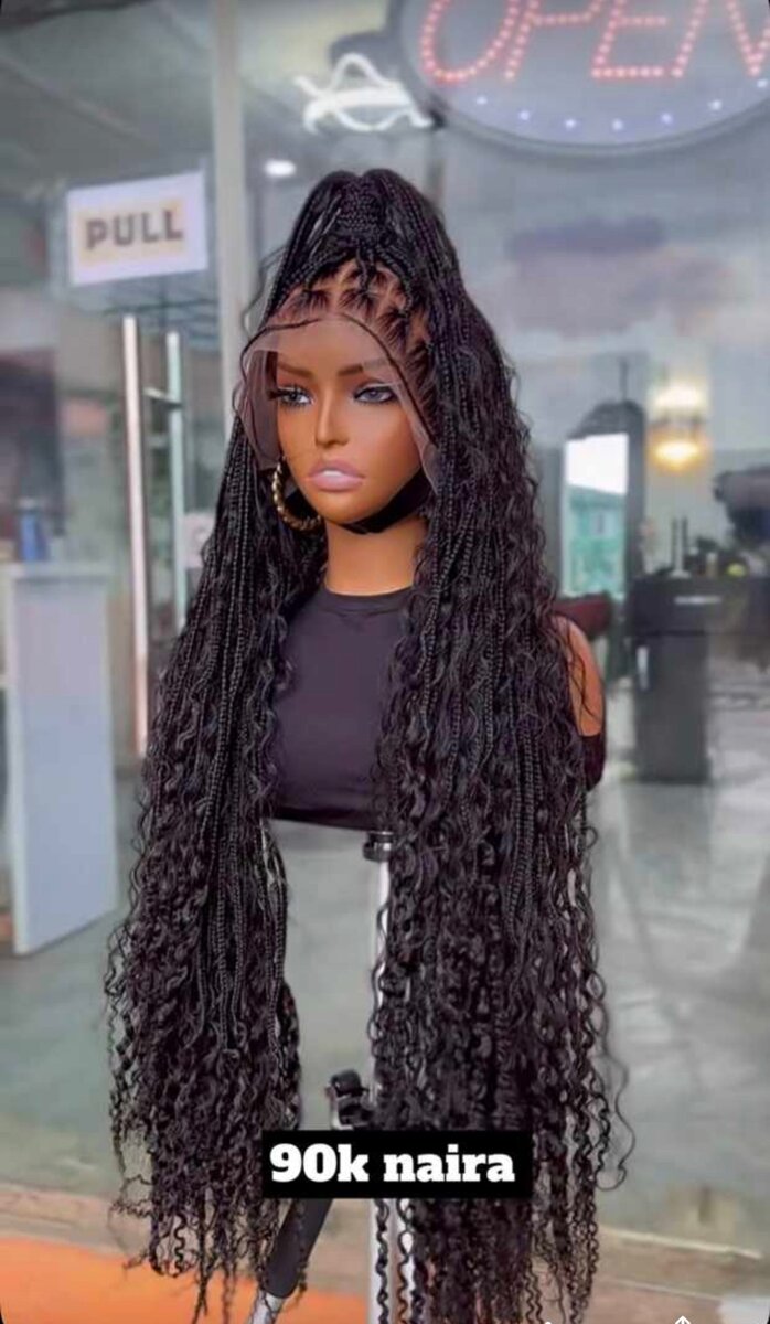WIG NAYA