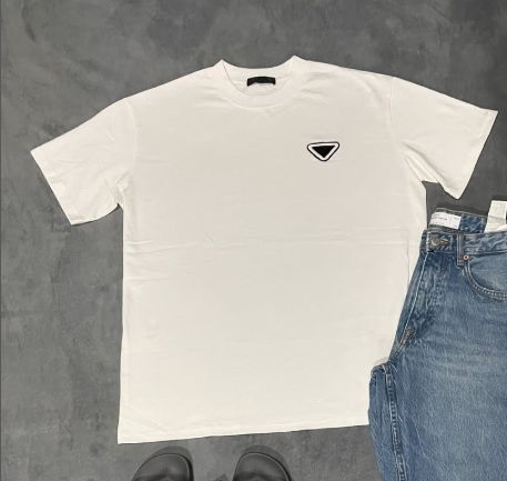 T-Shirt size L