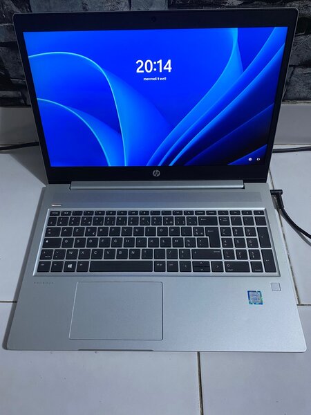 HP CORE I5 8 em GÉNÉRATION
