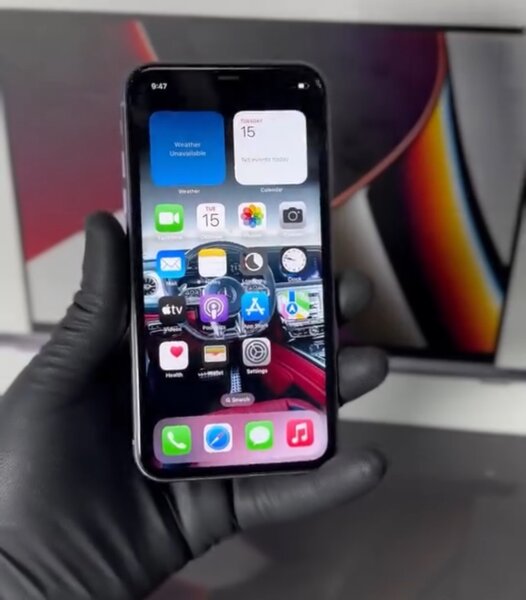 iPhone 11