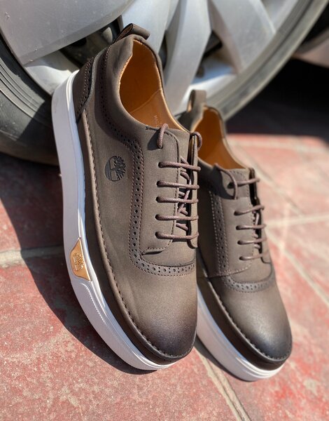 Casual shoes