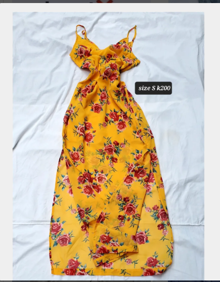 yellow dress
