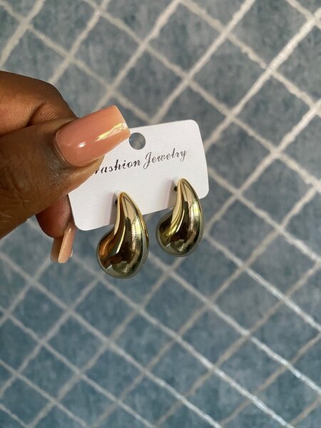 Raindrop earrings
