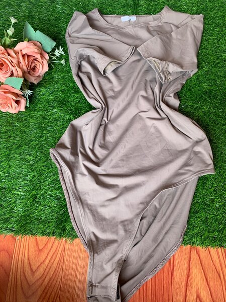 Ashkat clothes