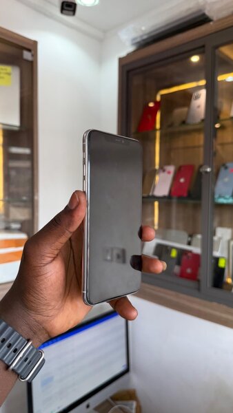 iPhone 11pro max