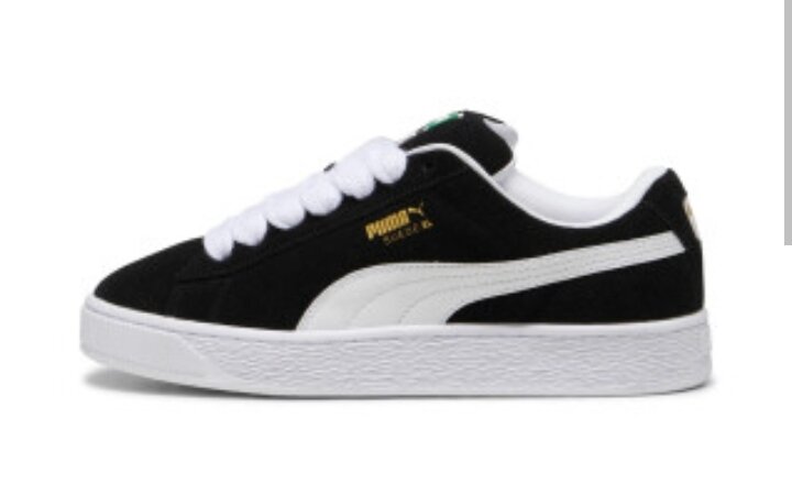 Baskets noires en daim
