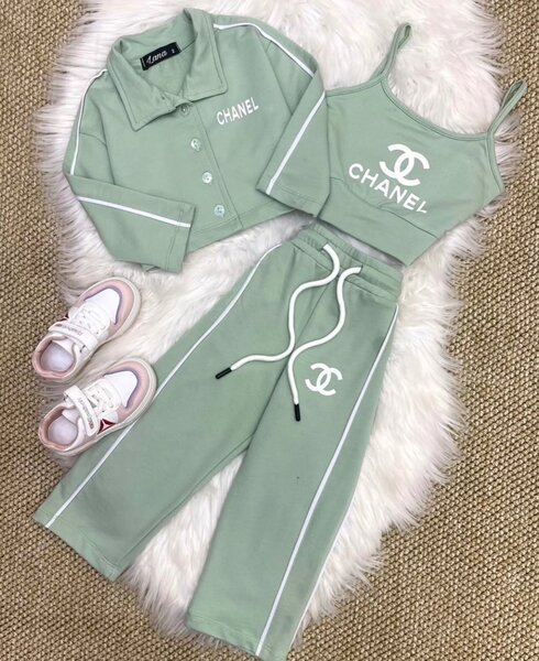 Ladies fashion wear