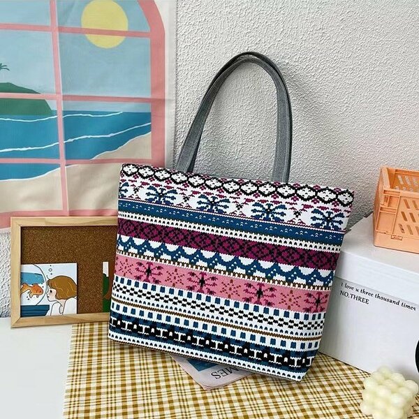 Ladies bag