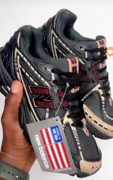 Fashion sneakers