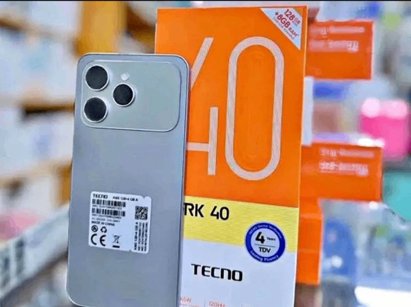 Tecno Spark 40 Smartphone