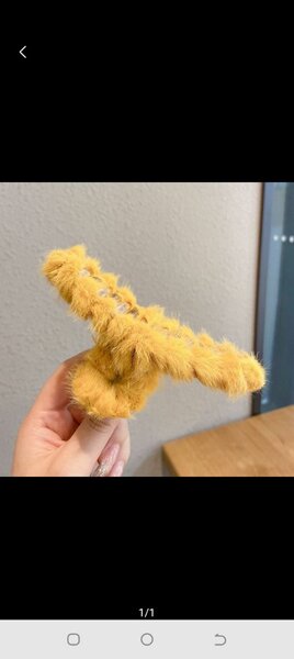 Claw clips