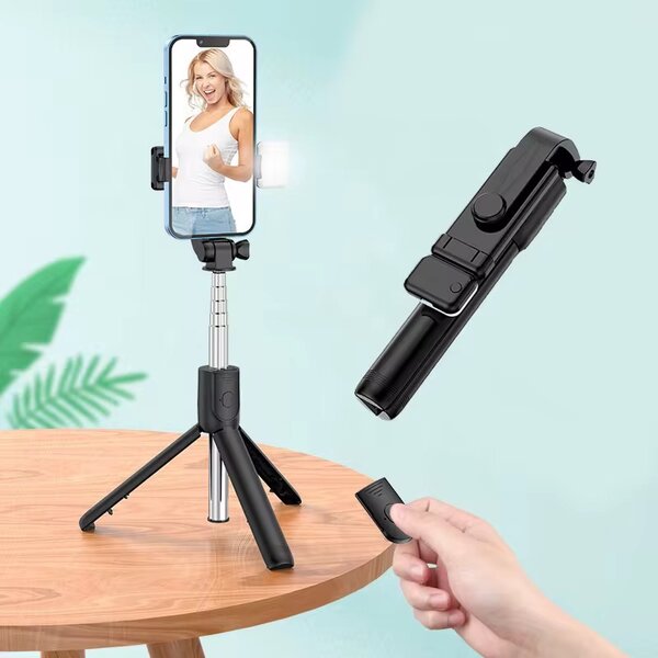 70m Selfie Tripod with light and Bluetooth