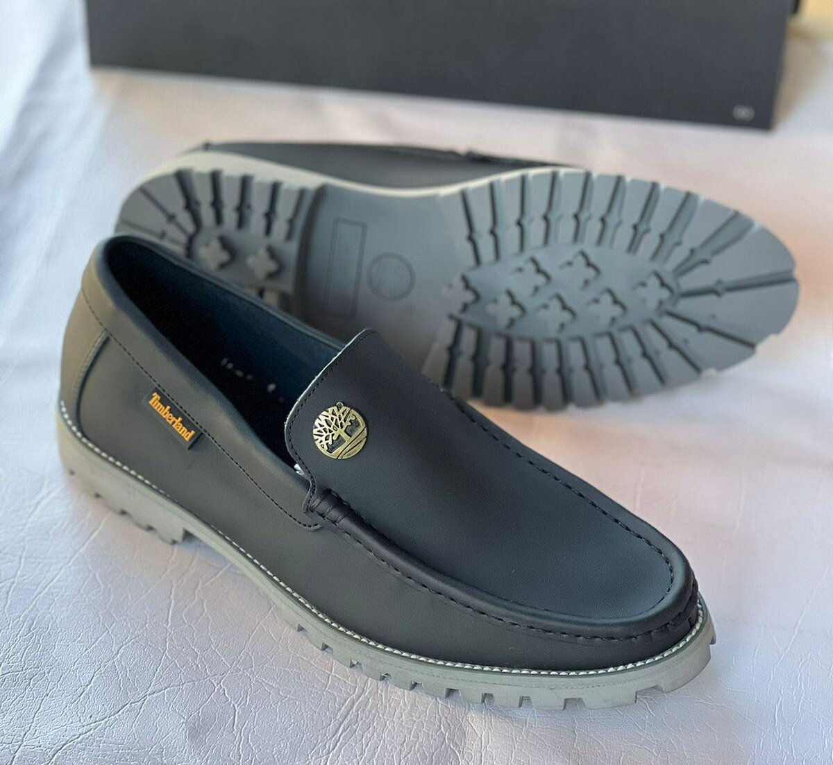 Men shoe