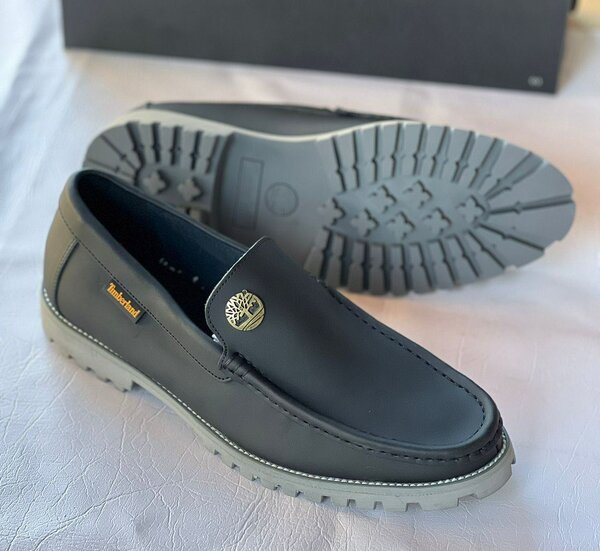 Men shoe
