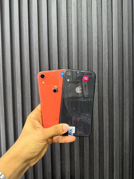iPhone XR