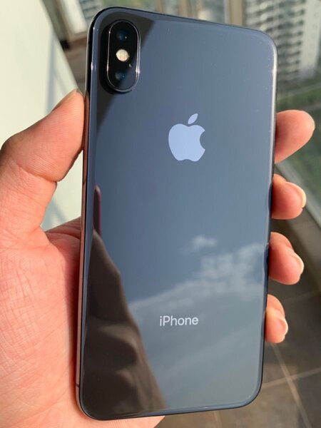 iPhone X