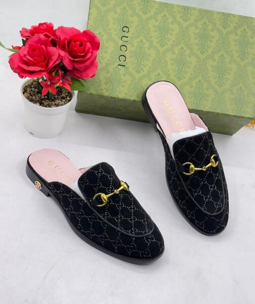Men half shoes