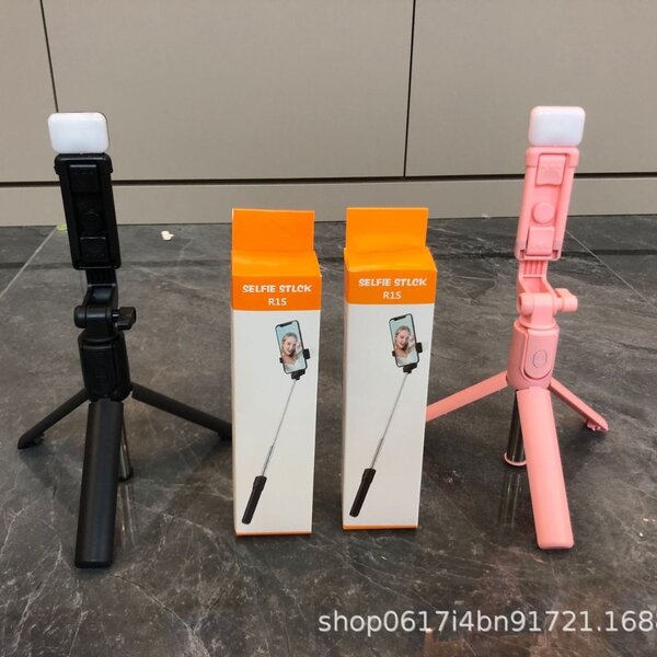 Selfie stick tripod