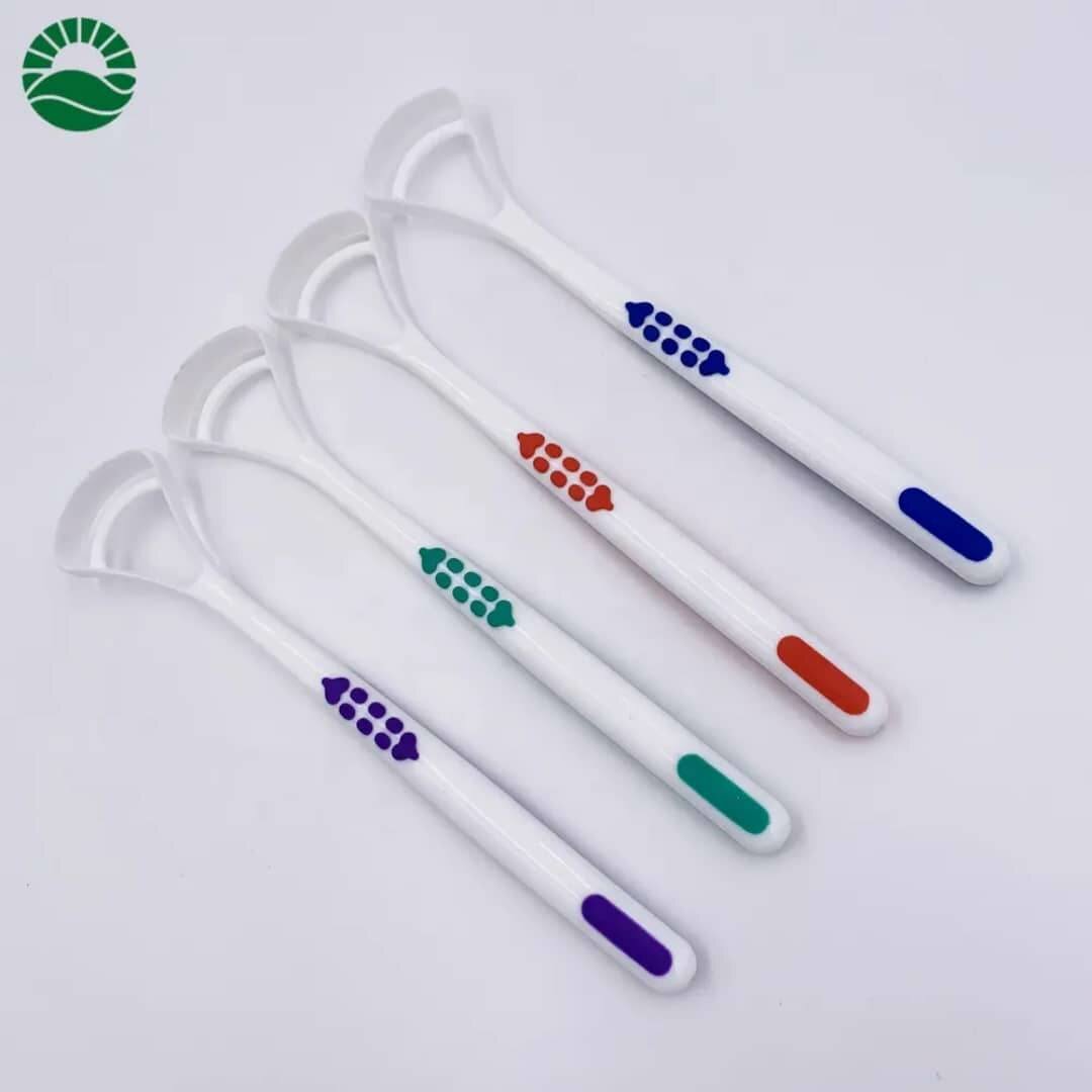 TONGUE CLEANER