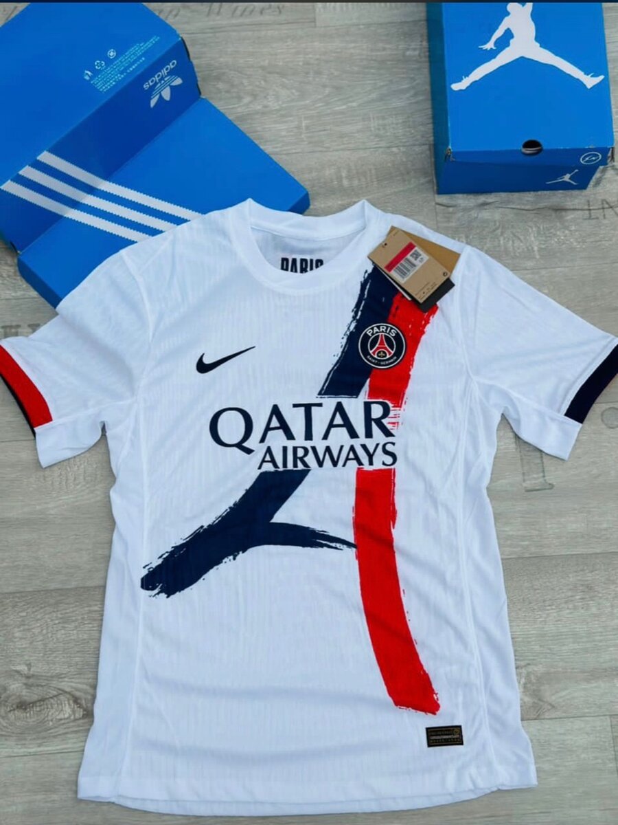 Maillot pro (authentique,original)disponible