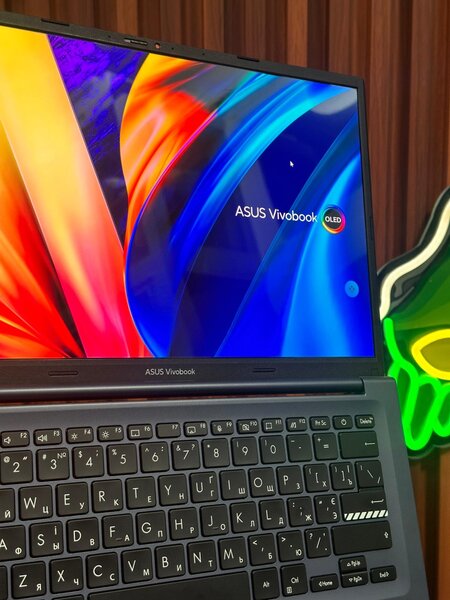 Asus Vivo book. 14