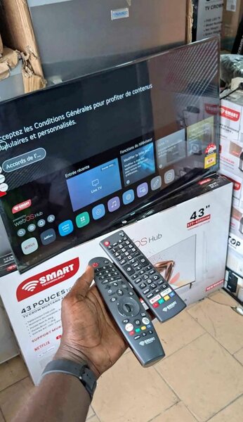 Smart TV 43 pouces UHD 4K