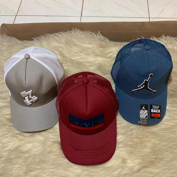 Quality caps