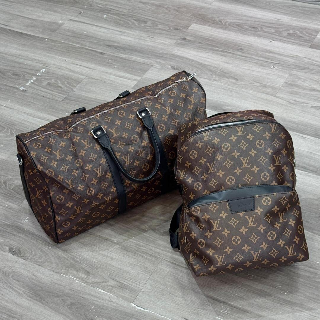 Travel set