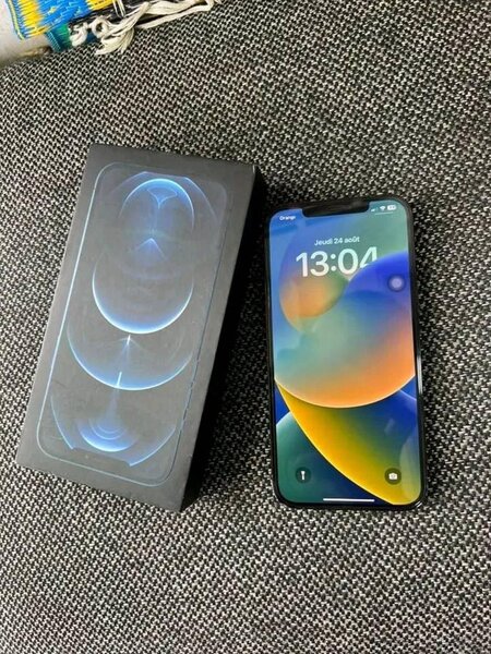 iPhone