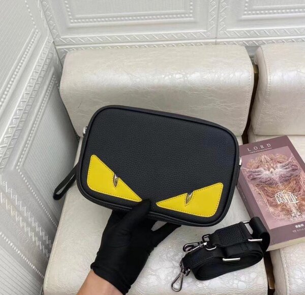Side bag