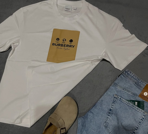 T-Shirt size M