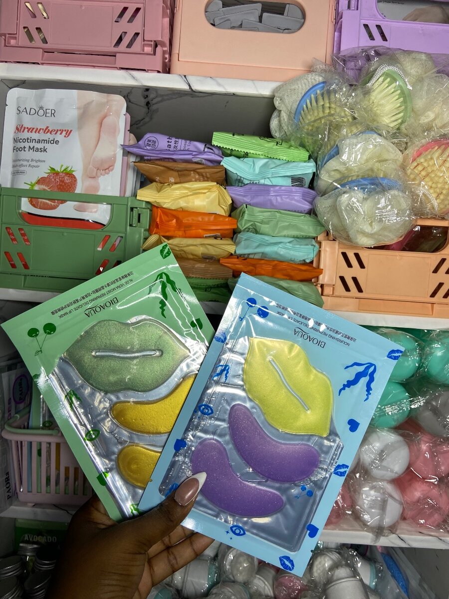 Eye and lip mask