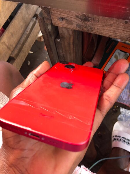 iPhone 13