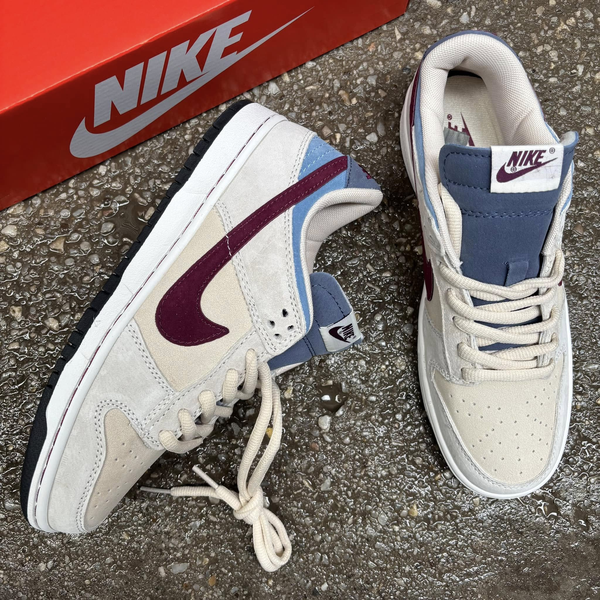 SB dunks  